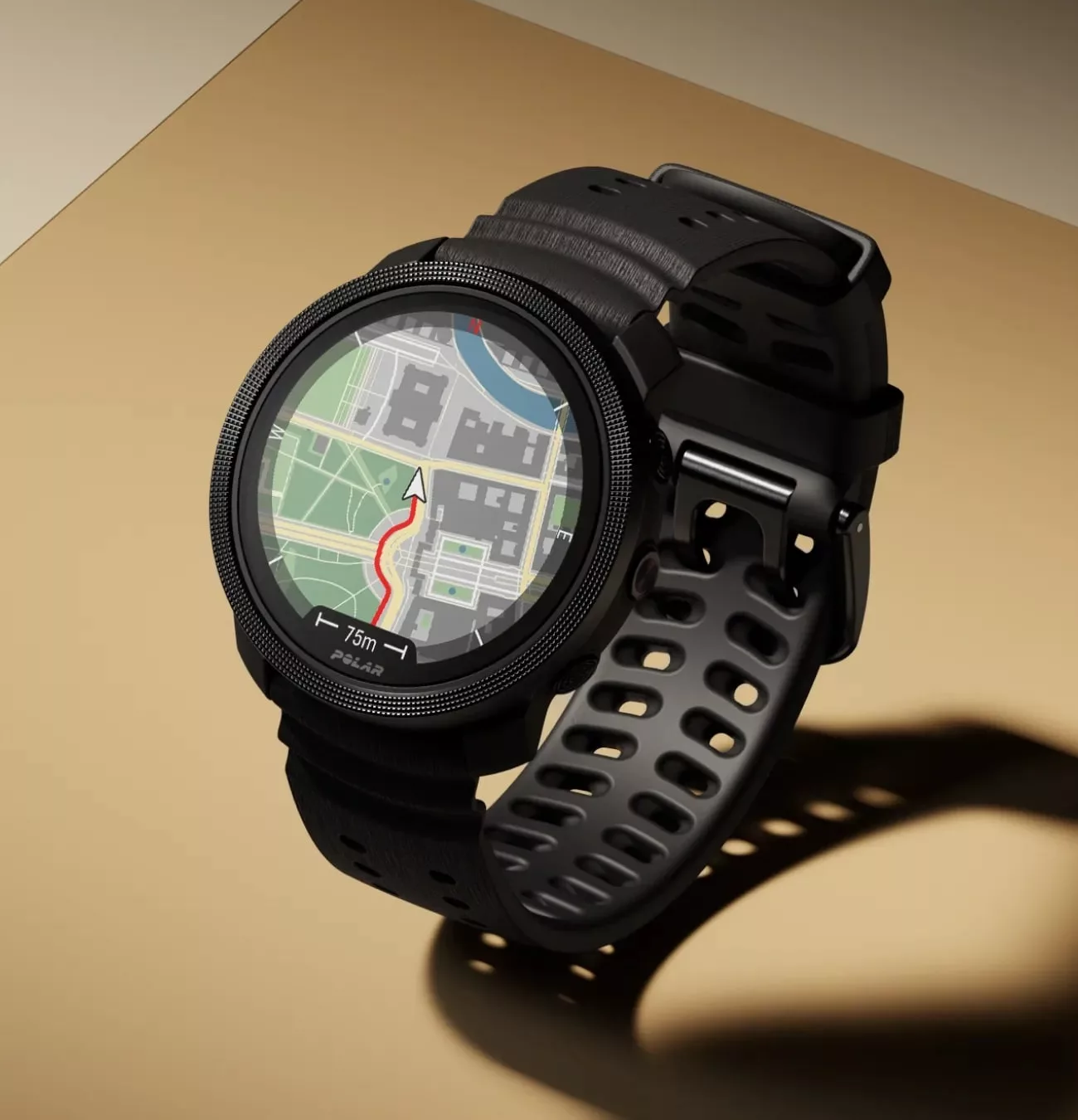 Montre connectée avec GPS affichant une carte.