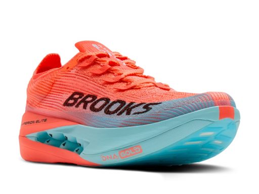 Chaussure de course orange et bleue Brooks.