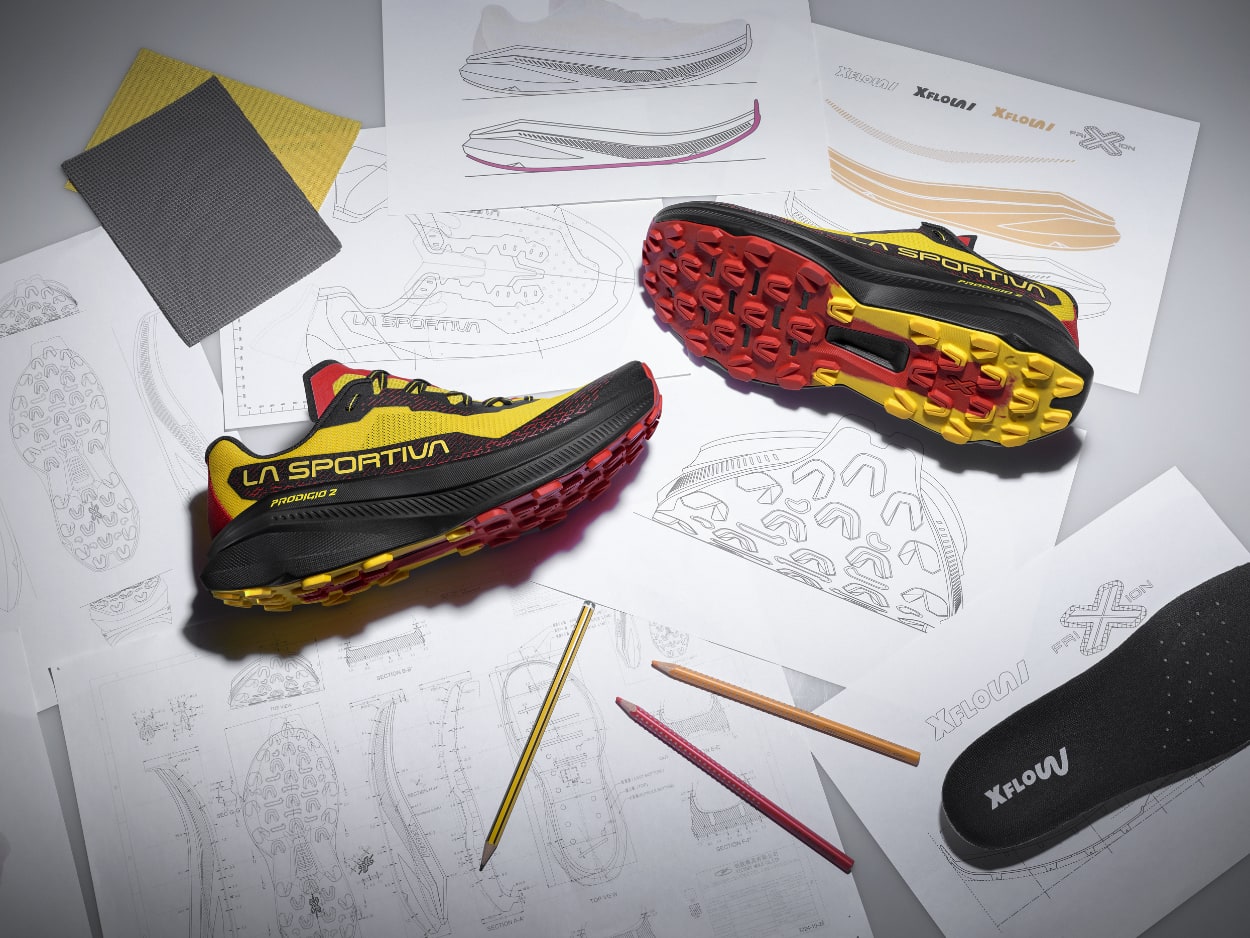 Chaussures de course La Sportiva sur dessins techniques.