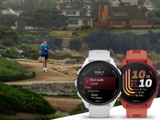 Coureuse sur sentier côtier avec montres Garmin